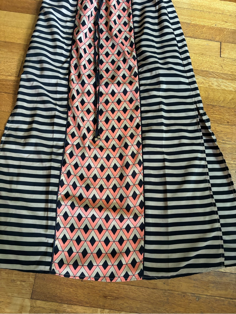 THML Maxi Dress waist tie sleeveless - Picture 2 of 8